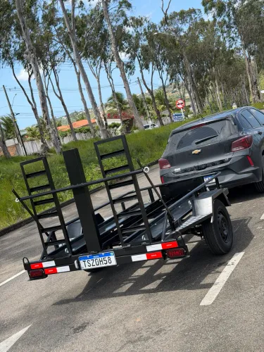 Reboque para motos e quadriciclos