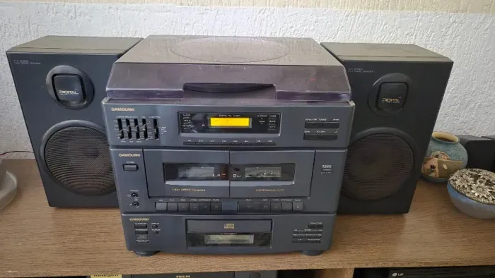 Samsung - 4 em 1 - Scm6500 - CD - Disco de Vinil - Fita Cassete
