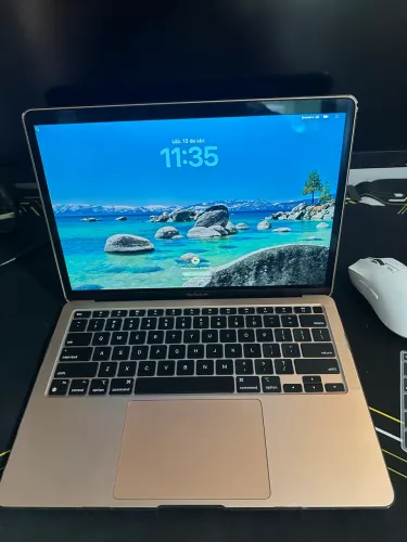 MacBook Air M1 Rosé (47 ciclos de bateria apenas) 