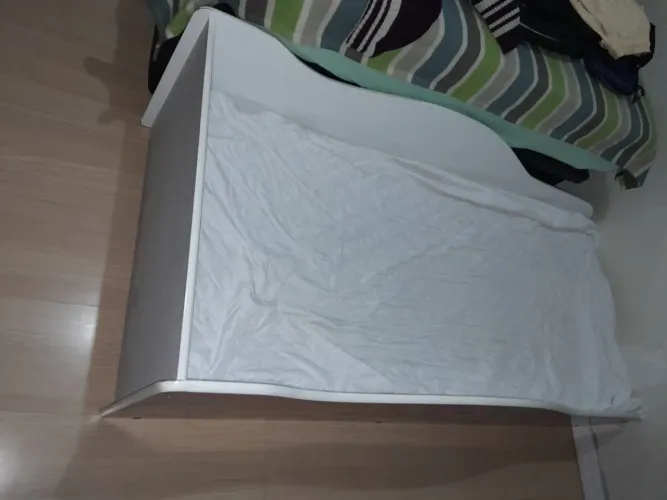 Mini cama infantil 