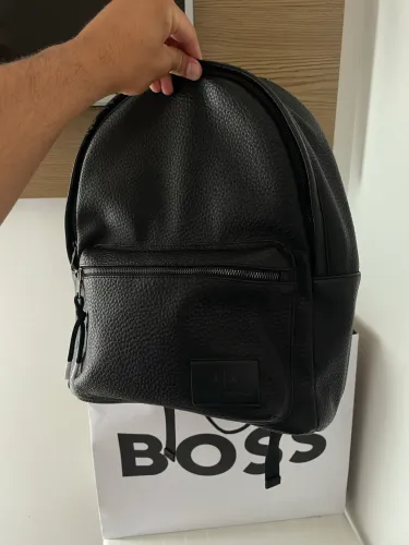 Mochila Armani Exchange de Couro