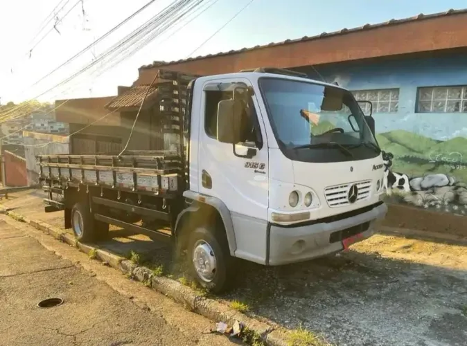 2008 Mercedes-Benz accelo 915