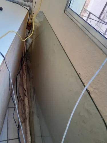 Vidro pra mesa de 1,90cm de comprimento por 0,90cm largura e 8mm espessura.