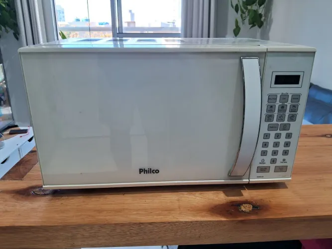 Vende-se Micro-ondas