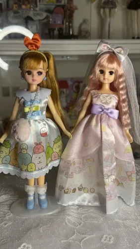 Duas bonecas Licca Sumiiko Gurashi japonesa