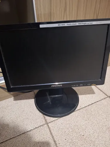 Monitor positivo