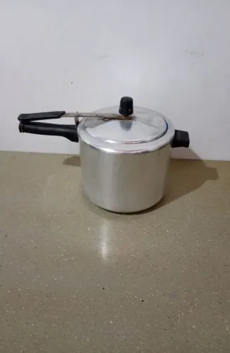 Panela de pressão 7 Litros