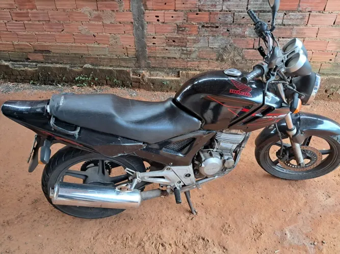 Cbx twister 2003 R$6.500