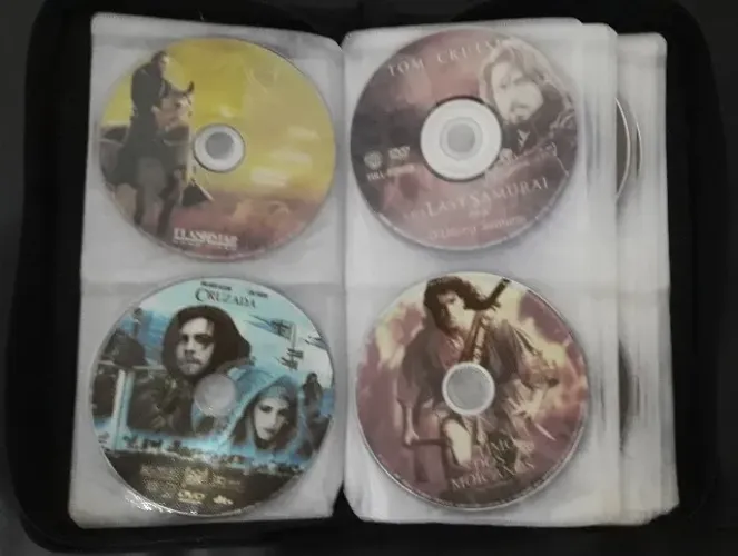 Lote com 60 dvds de filmes
