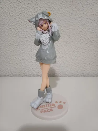 Figure Emilia-tan Re:Zero