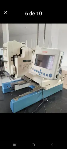 Vende-se maquina janome Mb4,revisada recentemente 