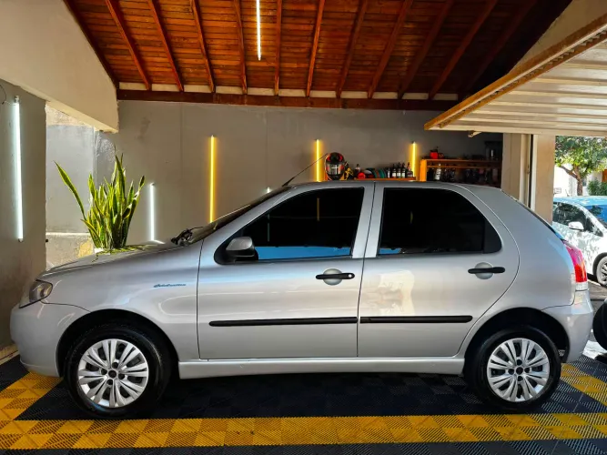 Fiat Palio 1.0 Economy Fire Flex 8V 4P 2010