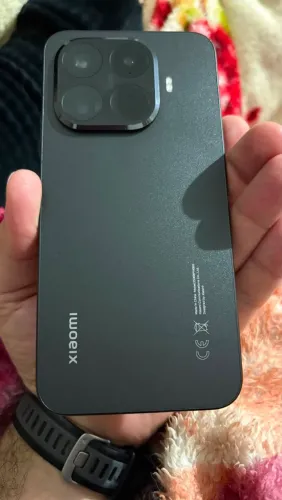 Xiaomi 15T Pro 5G - 528GB / 12GB RAM - Preto (Versão Global)