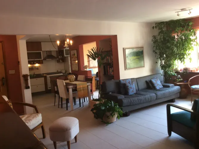 Aluguel Apartamento 3 Dormitórios - 110 m² Moema