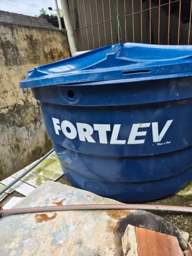 Caixa d'água Fortlev 1000 littos