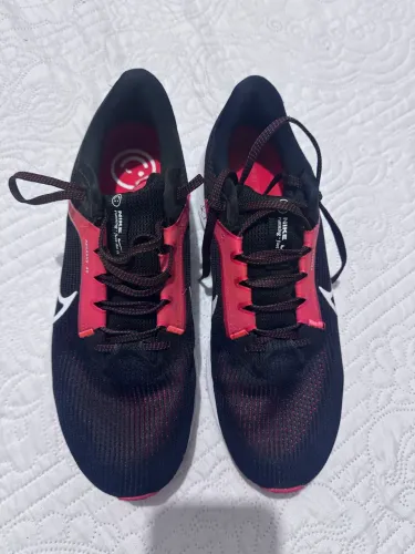 Vendo tênis Nike Pegasus 40