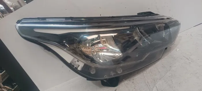Farol Direito Argo Cronos 2018 2019 2020 2021 2022 2023 Com Led
