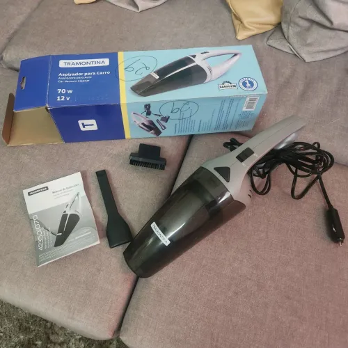 Aspirador de Pó Portátil para Carro 12V 60W da Tramontina, usado apenas 1 vez. Novo c/caix
