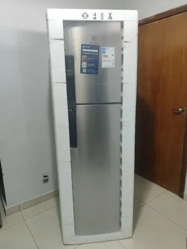Geladeira Electrolux inox nova na caixa 1 ano de garantia