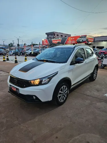 Fiat Argo Trekking 1.3 8V Flex Aut. 2025