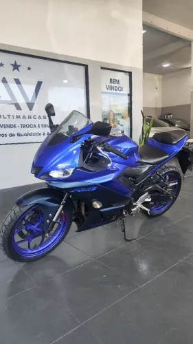 Yamaha R3 ABS 2023