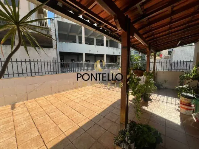Cobertura à venda no bairro Silveira, com 157 m², 05 quartos (02 suítes), 01 vaga