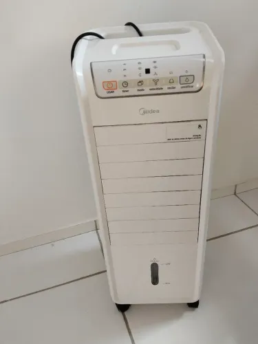 Climatizador de Ar Midea Frio 220V - Excelente Estado!