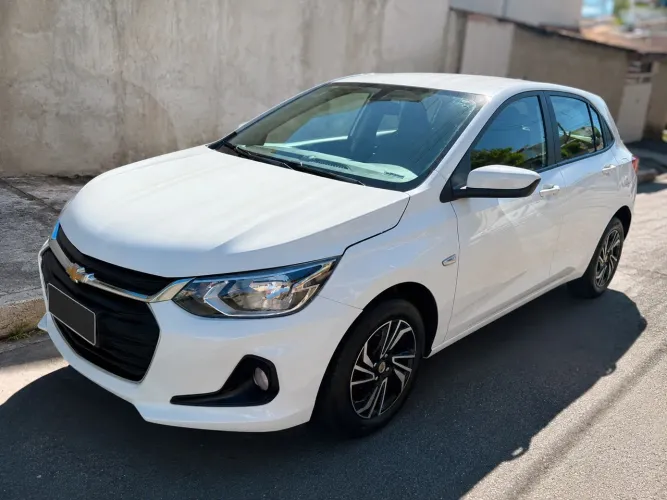 Chevrolet Onix Hatch LT 1.0 12V Flex Mec. 4P 2024