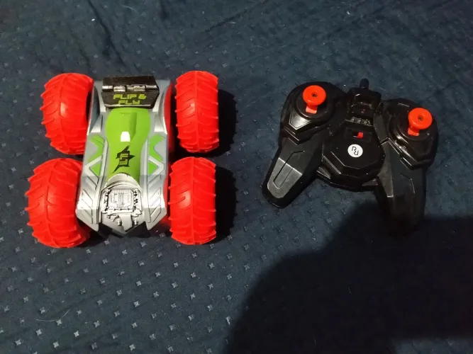 Carinho de controle remoto