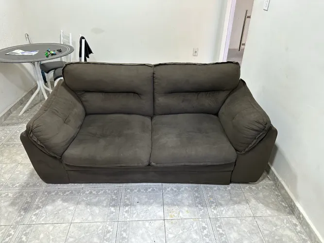 VENDE-SE SOFÁ 