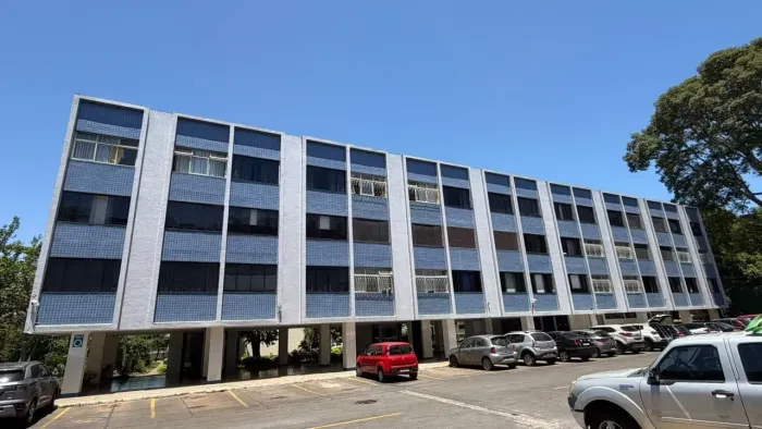 Apartamento Pronto para Morar na SQS 412 (Asa Sul) Prático, Seguro e Bem Localizado