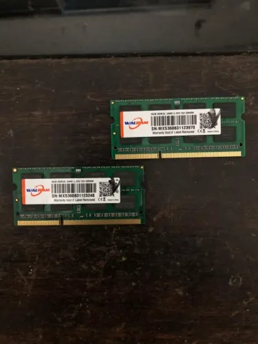 Duas memórias de 8gb total 16gb ddr3 para Notebooks frequência 1600