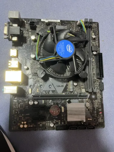 Kit processador + placa mãe Intel i7 9 geração 