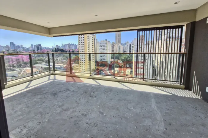 APARTAMENTO À VENDA COM 107m² - PINHEIROS, SÃO PAULO/SP.