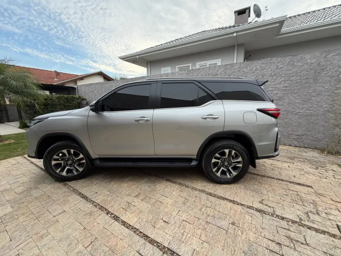 Toyota Hilux SW4 Diamond 2.8 TB 4X4 Die. Aut. 2022
