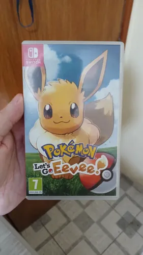 Pokemon Let's Go Pikachu Nintendo Switch Usado