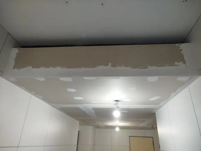 Drywall, PVC, Forro isopor removível, Pintura, hidráulica , elétrica e marcenaria.