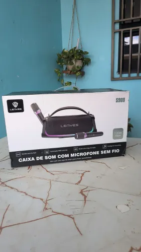 Caixa de som com 2 microfones ZERO