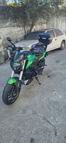 Dominar 400
