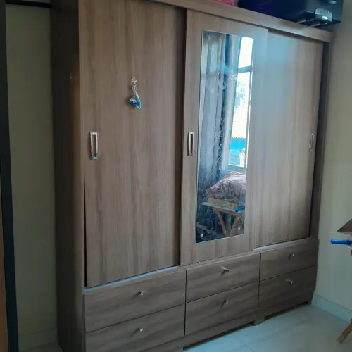 Guarda roupa usado