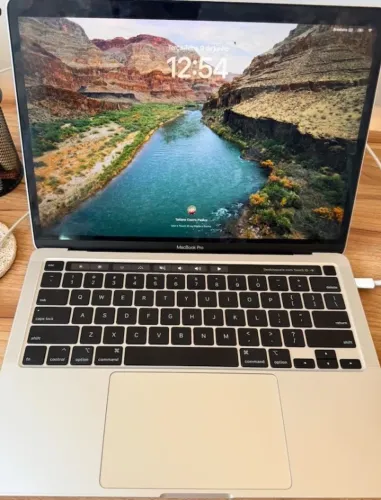 MacBook Pro 13 - 2020