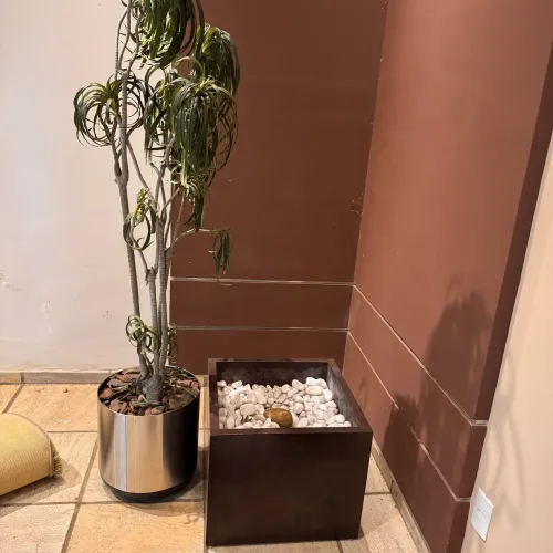 Cachepô vaso em metal