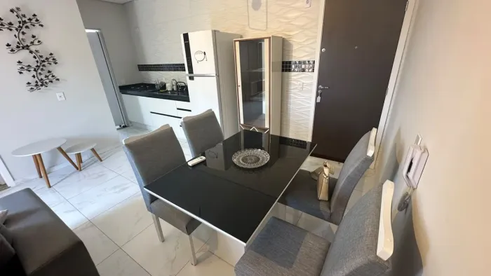Apartamento com 1 dormitório para alugar, 56 m² por R$ 2.180,00/mês - Vila Jardini - Soroc