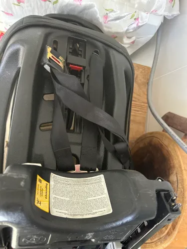 Cadeira de passeio em automóvel