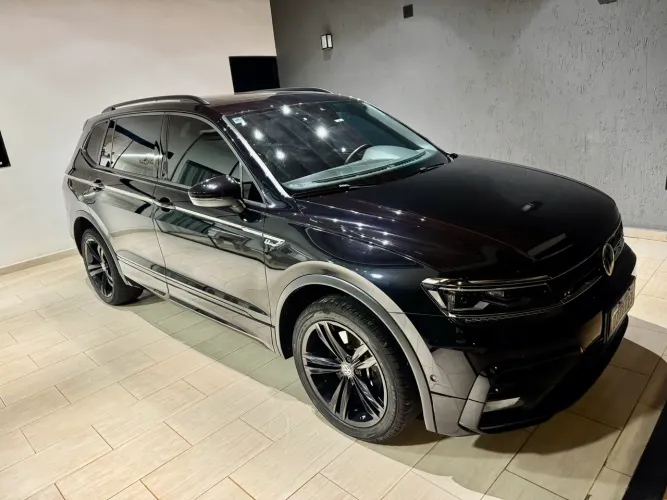 Volkswagen Tiguan Allspac R-line 350 TSI 2.0 4X4 2021