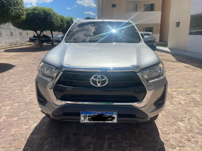 Toyota Hilux CD SRV 4X4 2.8 TDI Diesel Aut. 2021