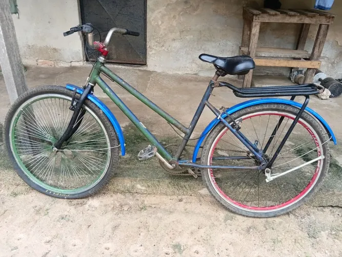 Vende-se bicicleta