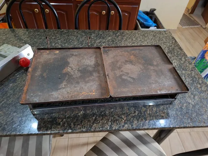 Chapa a gás pra sanduíche