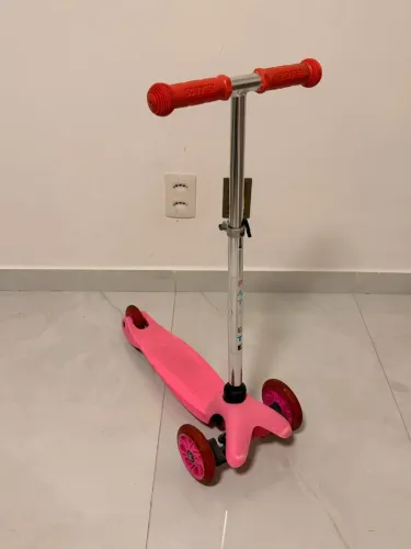 PATINETE ROSA