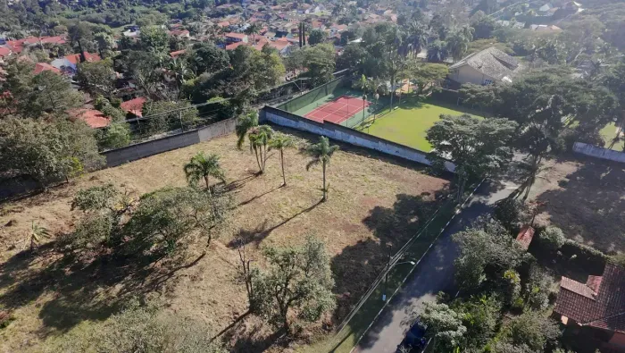 Lote/Terreno para venda com 2066 metros quadrados em Parque Dom Henrique - Cotia - São Pau